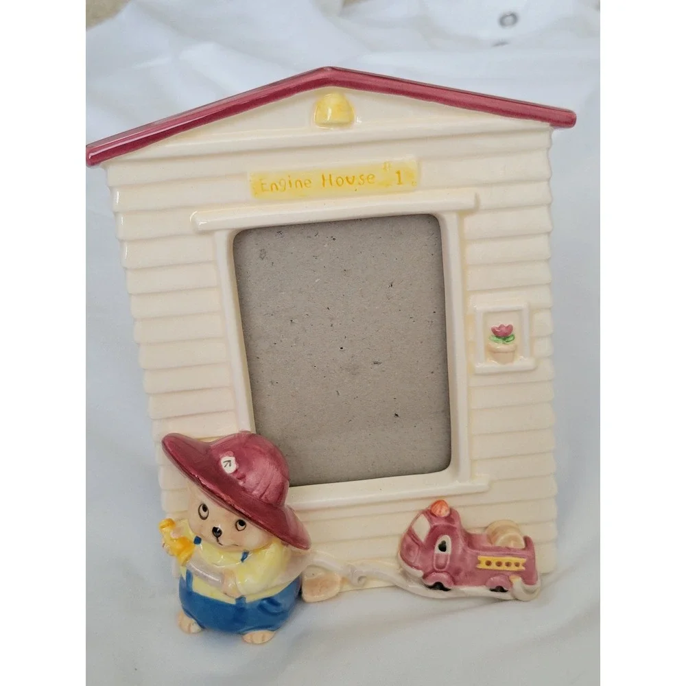 Vintage 1987 Terragrafics Cara Marks Fireman Bear Ceramic 3D Picture Frame 1980s